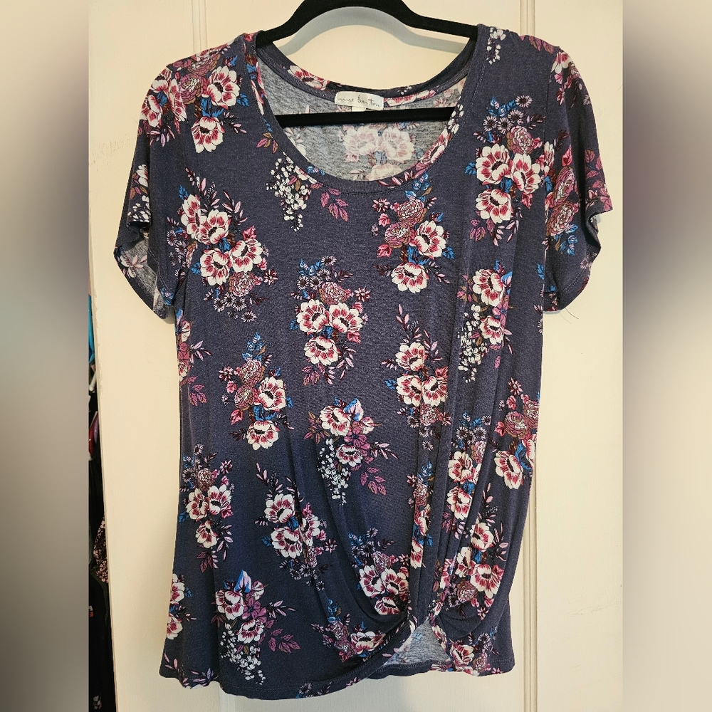 Nine Britton Blue Pink Tie Front Relaxed T-Shirt